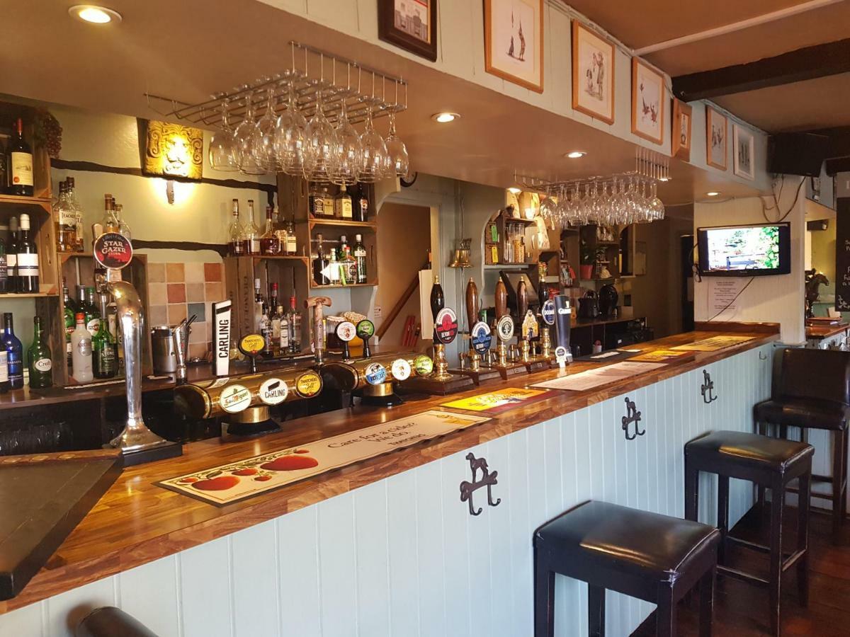The White Lion Inn Andover Exteriör bild